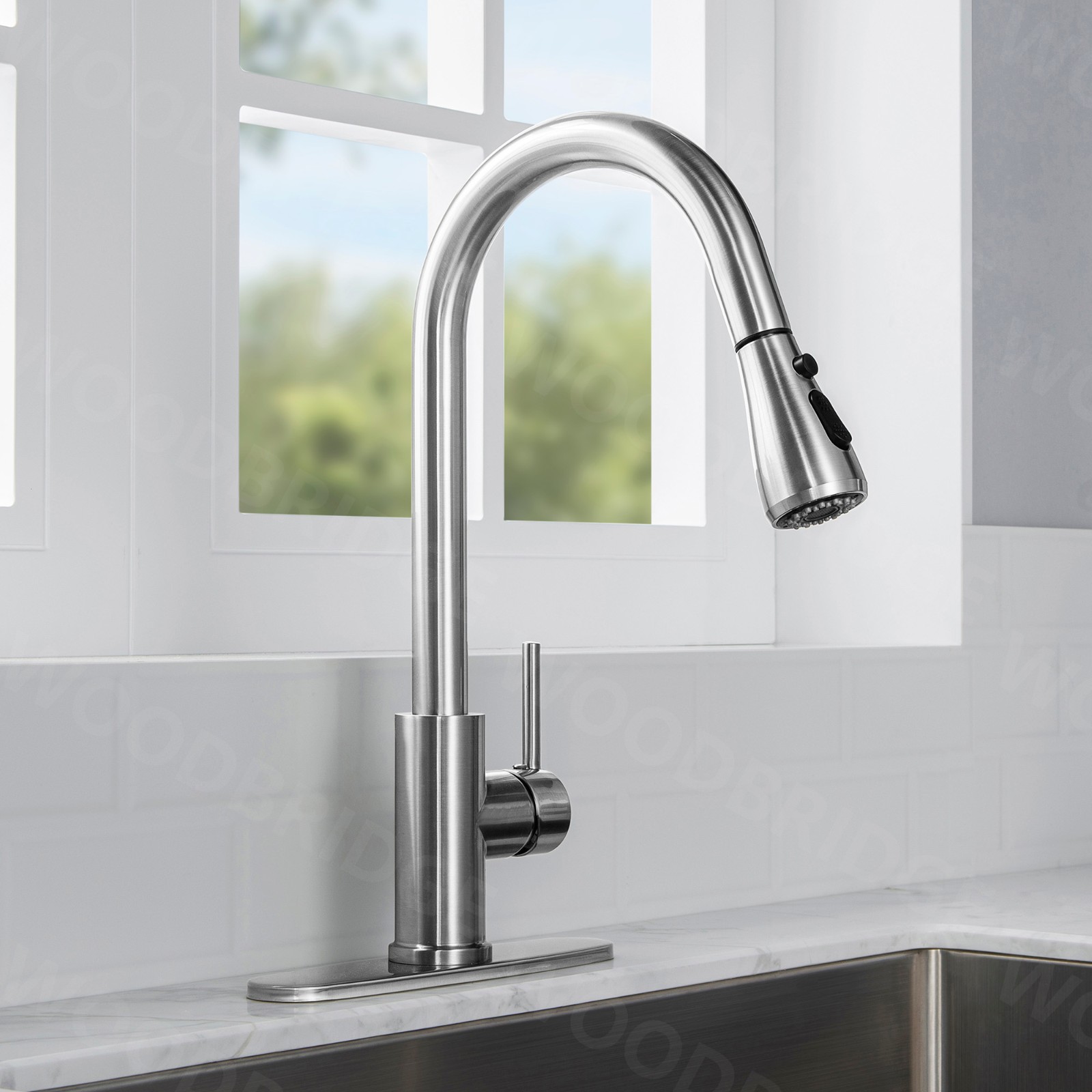  WOODBRIDGE WK090802CH Single Handle Pull Down Kitchen Faucet in Polished Chrome Finish._5021