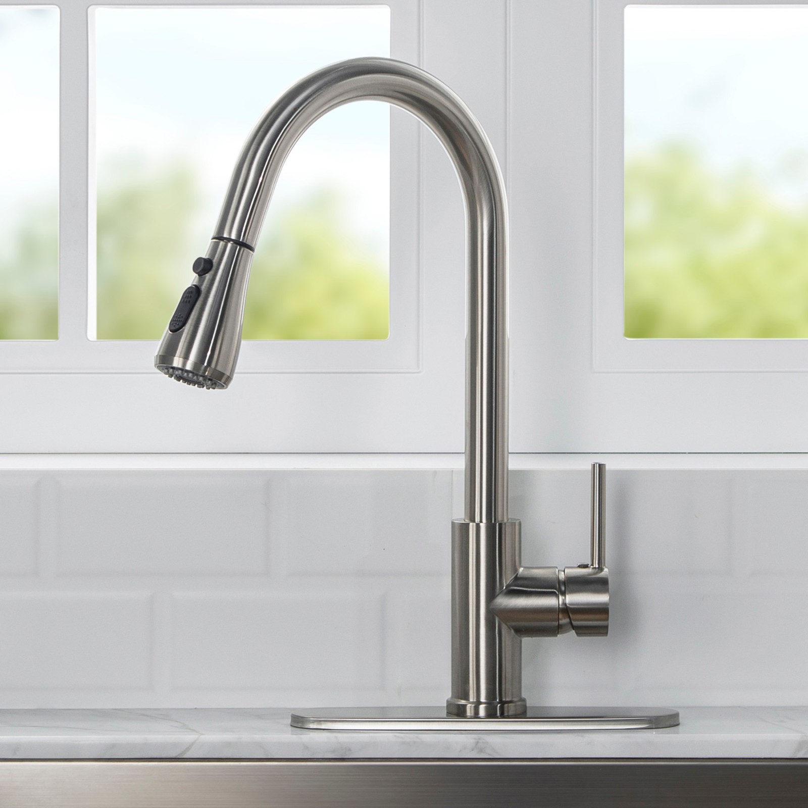  WOODBRIDGE WK090802BN Single Handle Pull Down Kitchen Faucet in Brushed Nickel Finish_5012