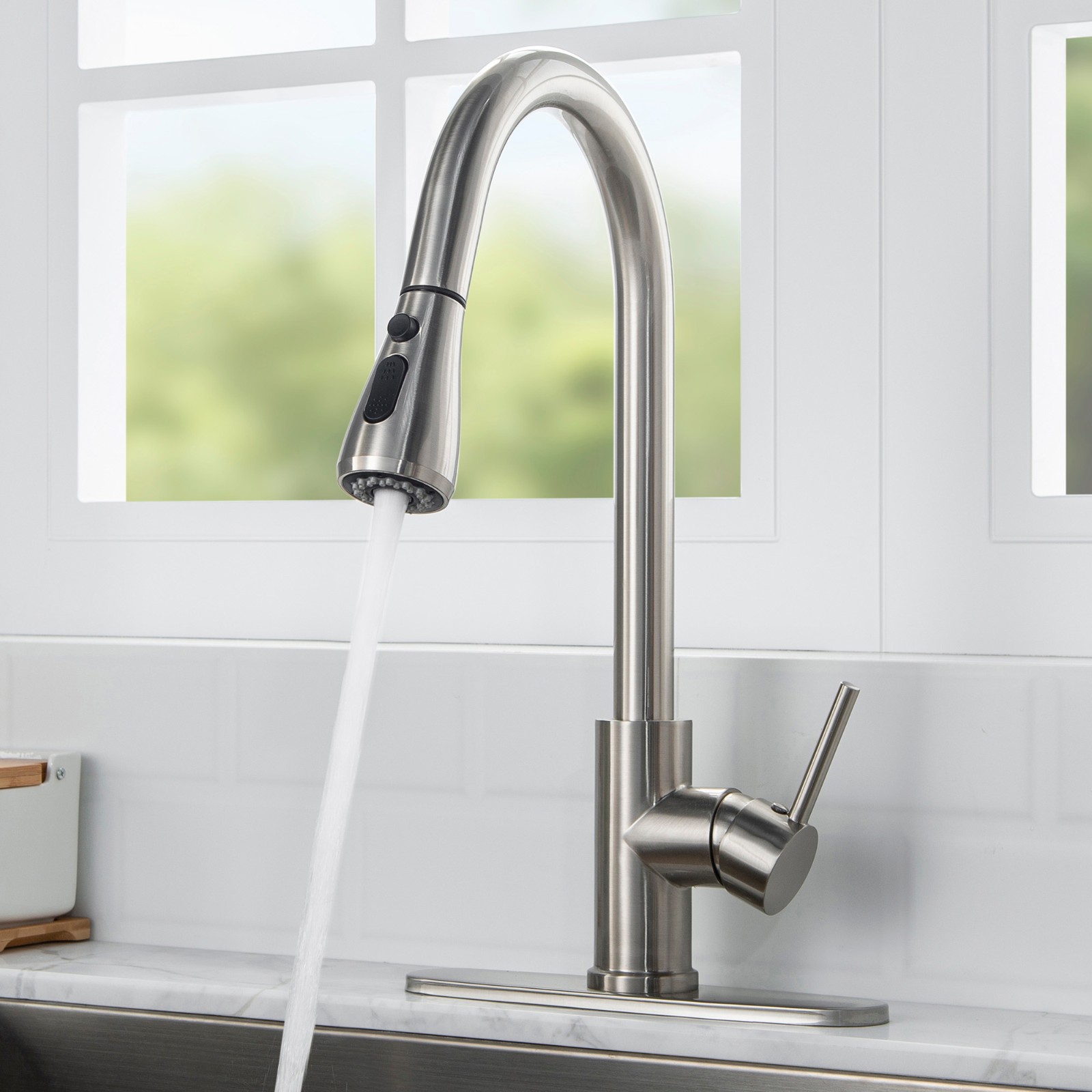  WOODBRIDGE WK090802BN Single Handle Pull Down Kitchen Faucet in Brushed Nickel Finish_5015