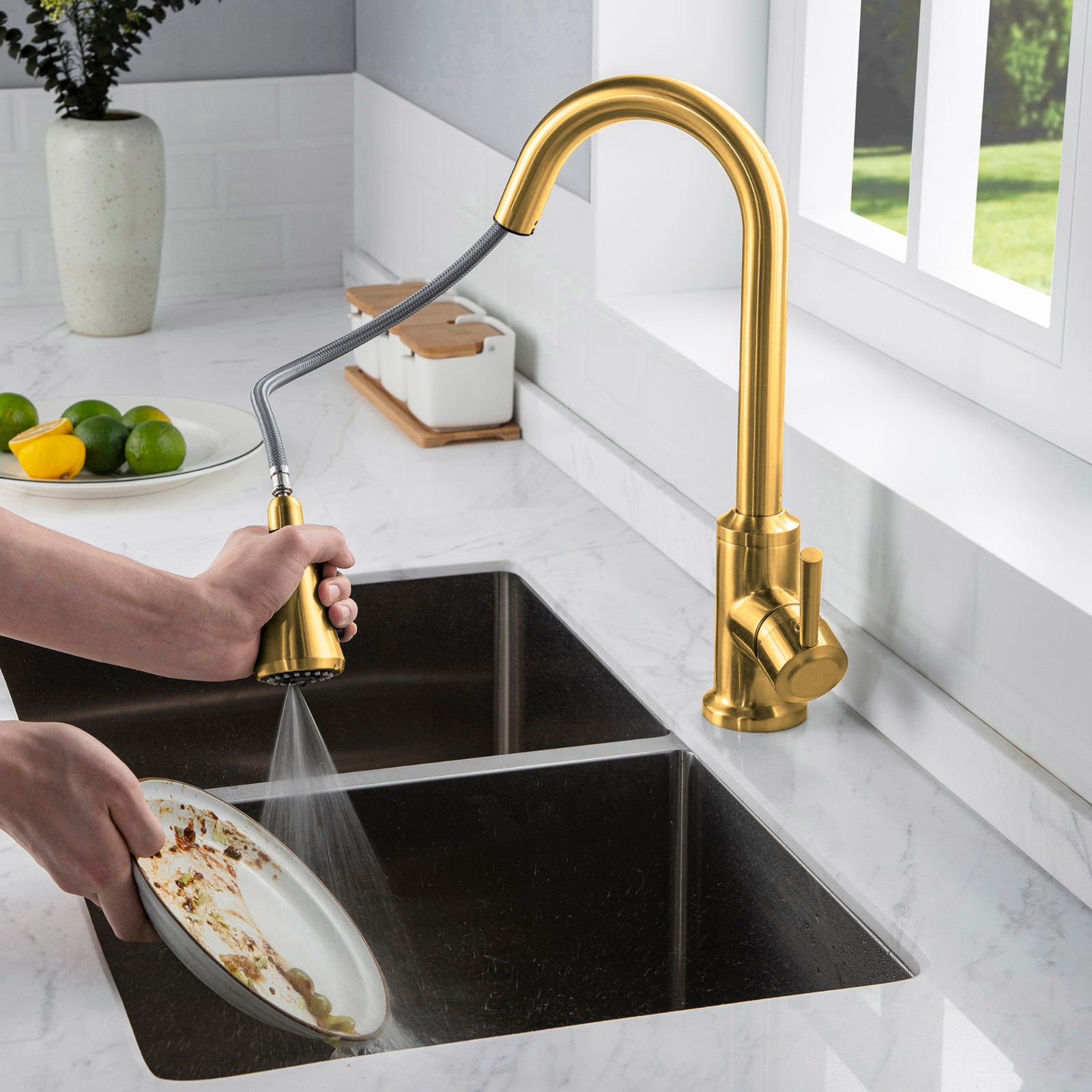  WOODBRIDGE WK101201BG Stainless Steel Single Handle Pull Down Kitchen Faucet in Brushed Gold Finish._4985