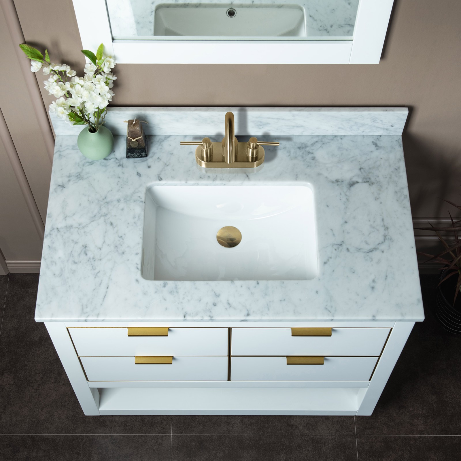 ᐅ【WOODBRIDGE Venice 42x21x33 Solid Wood Bath Vanities Side Cabinet in White  and Gold Trim and Carrara Marble Vanity Top Cabinet with 3 Pre-Drilled  Holes for 4-inches Centerset Faucet.-WOODBRIDGE】