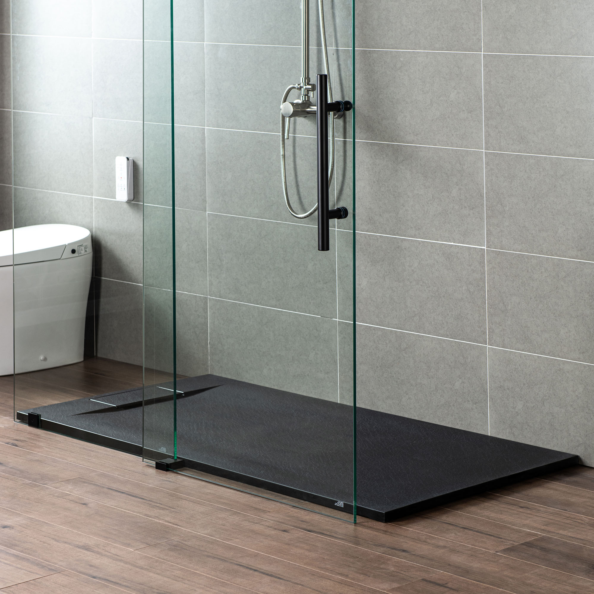  WOODBRIDGE 48-in L x 32-in W Zero Threshold End Drain Shower Base with Reversable Drain Placement, Matching Decorative Drain Plate and Tile Flange, Wheel Chair Access, Low Profile, Black_12351