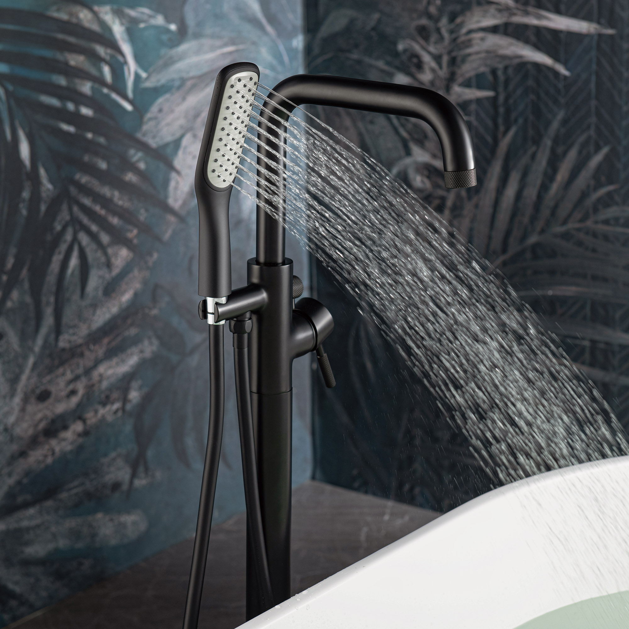  WOODBRIDGE F0072MBSQ Fusion Single Handle Floor Mount Freestanding Tub Filler Faucet with Square Shape Hand Shower in Matte Black Finish._14680