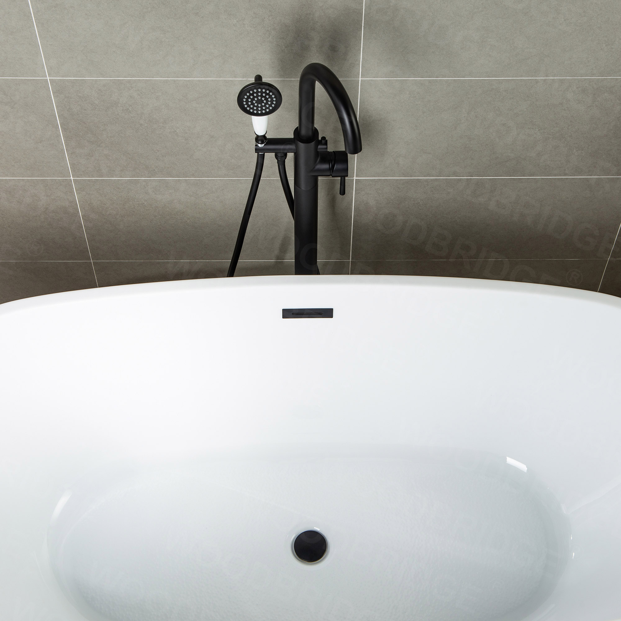  WOODBRIDGE F0006MBVT Fusion Single Handle Floor Mount Freestanding Tub Filler Faucet with Telephone Hand shower in Matte Black Finish._14870