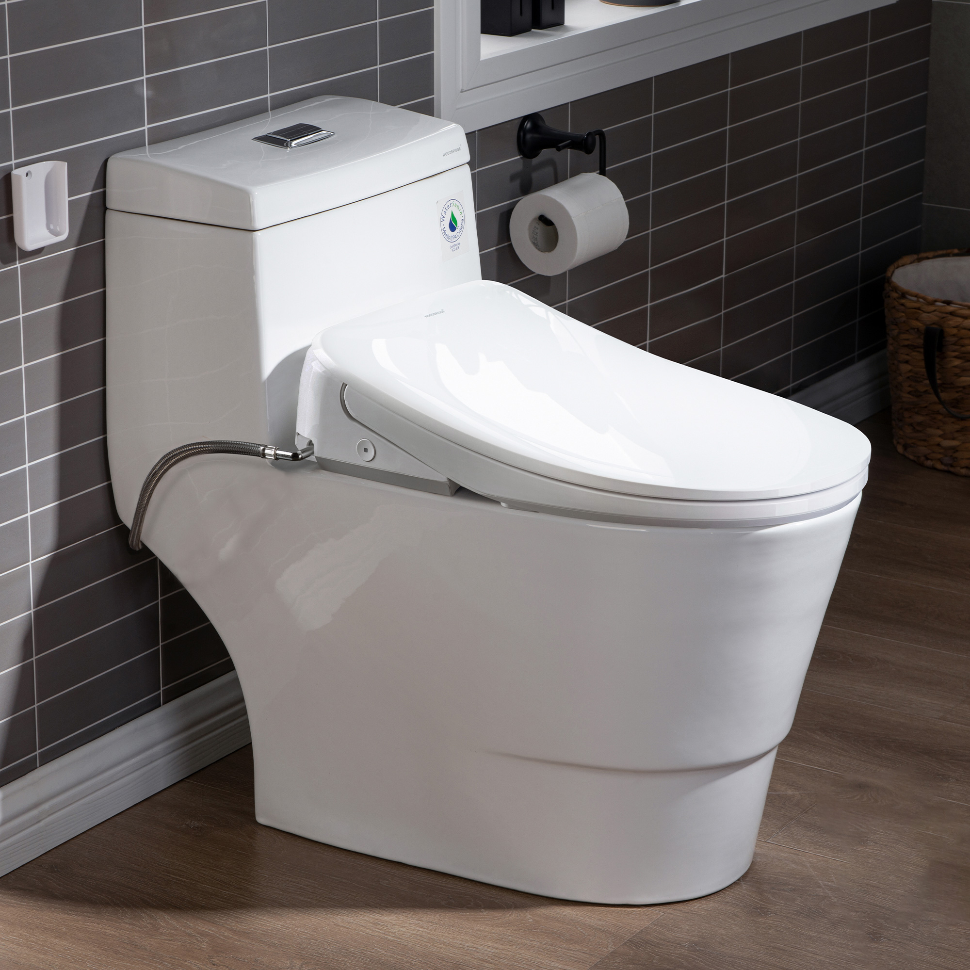 WOODBRIDGE Elongated 1-Piece Toilet with Advanced Auto Open & Close Bidet Smart Toilet Seat, Child Wash, Chair Height, 1000 Gram MaP Flushing Score, 1.28 GPF Dual, Water Sensed