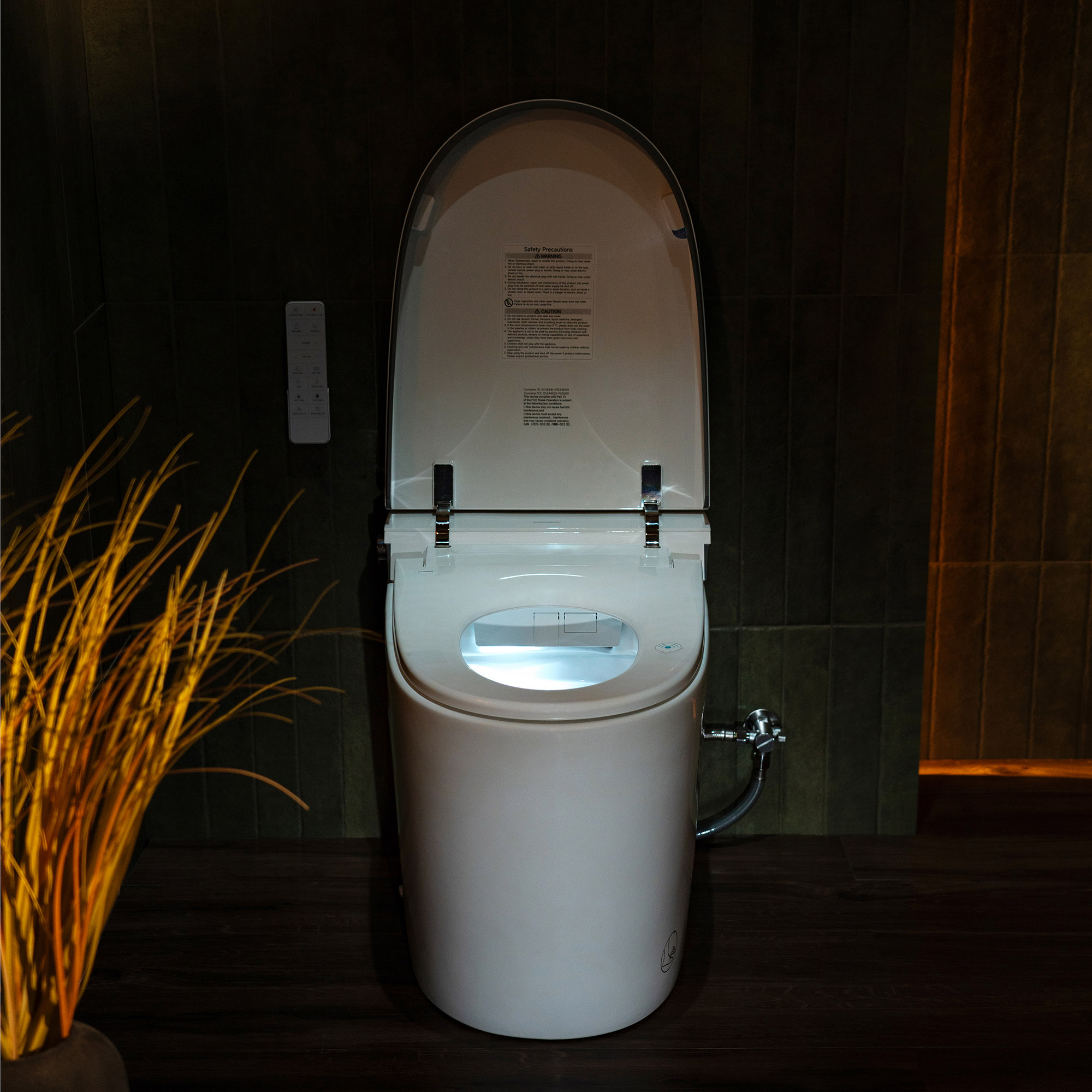  WOODBRIDGE Smart Bidet Toilet with Auto Open/Close, Foot Sensor, Automatic Flush, Foam Shield, Heated Seat, and ADA-Compliant Chair Height Design - Model, EBT350_14594