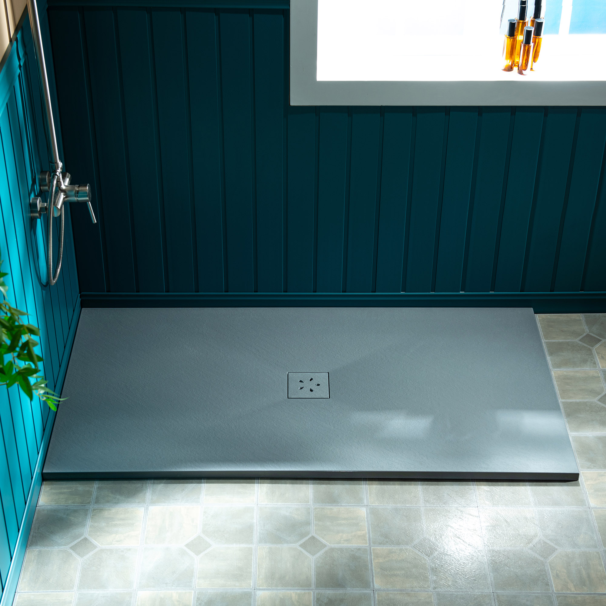  WOODBRIDGE 47.75-in L x 36-in W Zero-Threshold End-Drain Shower Base with Center Drain Placement, Matching Decorative Drain Plate and Tile Flange, Wheel Chair Access, Low Profile, Gray_25443