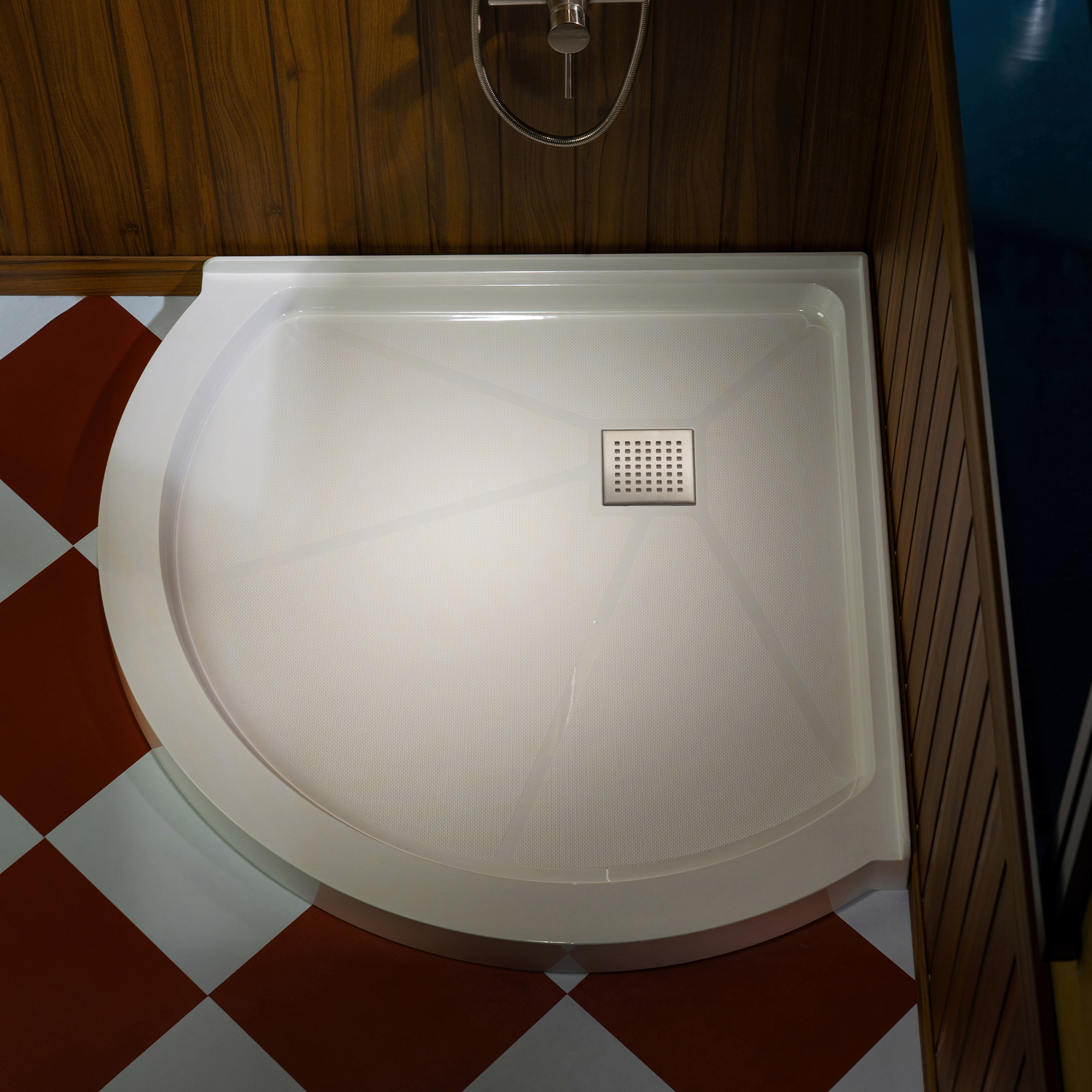 WOODBRIDGE 36 in. x 36 in. Round Corner Solid Surface Neo-Angle Shower Base Pan in White with Brushed Nickel Drain Cover